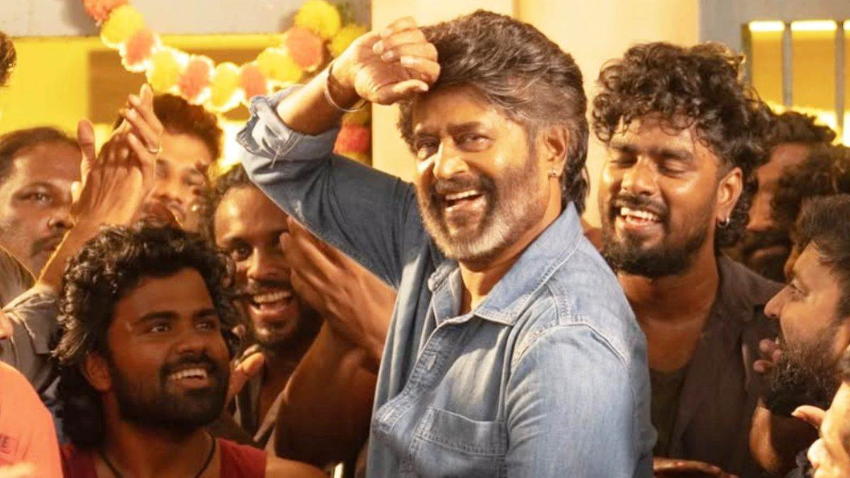 कूली ने बाहुबली 2 का रिकॉर्ड तोड़ा, 2 दिन में वर्ल्डवाइड 250 करोड़ की बम्पर कमाई से मचाई धूम!
