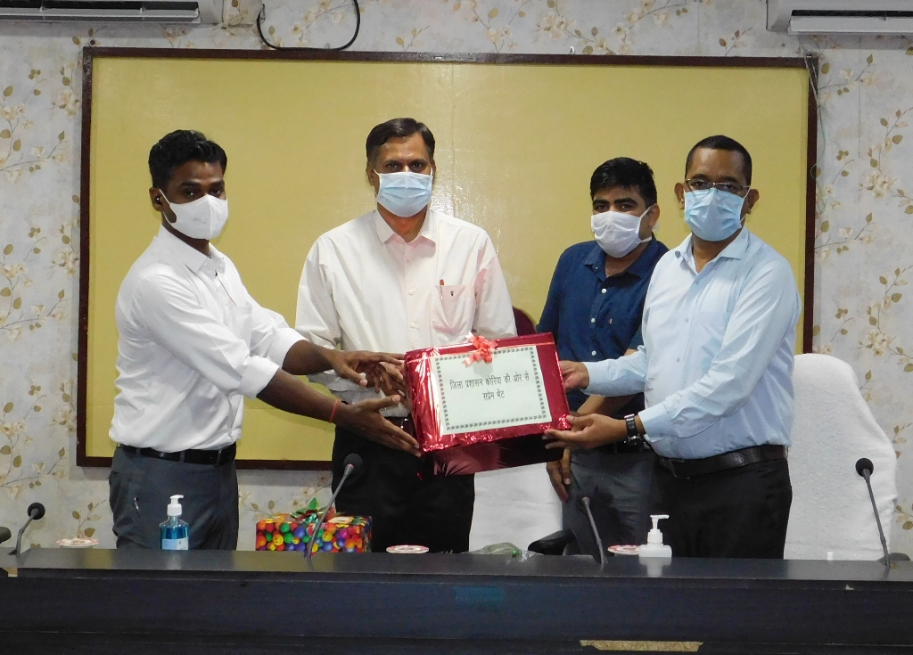 कोरिया के नवपदस्थ कलेक्टर श्री श्यामलाल धावड़े ने पदभार ग्रहण किया&rsquo; &rsquo;पूर्व कलेक्टर श्री राठौर की दी गयी भावभीनी विदाई&rsquo;