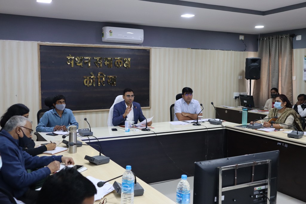 कलेक्टर शर्मा नामांतरण, बंटवारे और सीमांकन के प्रकरणों पर प्रगति की हर टीएल बैठक में करेंगे समीक्षा&rsquo;