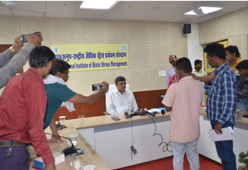छत्तीसगढ़ में वैज्ञानिक खेती की ओर कदम विकसित कृषि संकल्प अभियान में आईसीएआर-एनआईबीएसएम की अग्रणी भूमिका