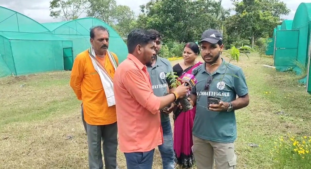 प्रकृति संरक्षण के लिए कार्य कर रही संस्था सरयू साहित्य परिषद द्वारा पौधा व्यवस्था के संबंध मे हसदा नर्सरी का दौरा किया गया