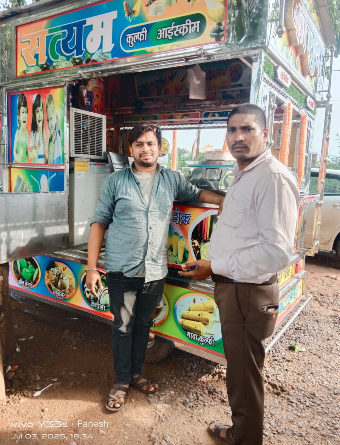 धमतरी शहर एवं ग्रामीण क्षेत्रों के होटल रेस्टोरेंट और खाद्य दुकानों का औचक निरीक्षण