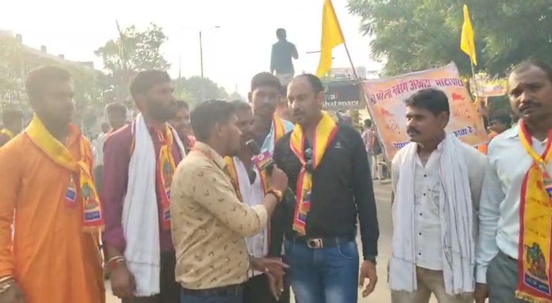 भाटापारा में कृष्ण जन्माष्टमी पर सर्व यादव समाज की भव्य शोभा यात्रा