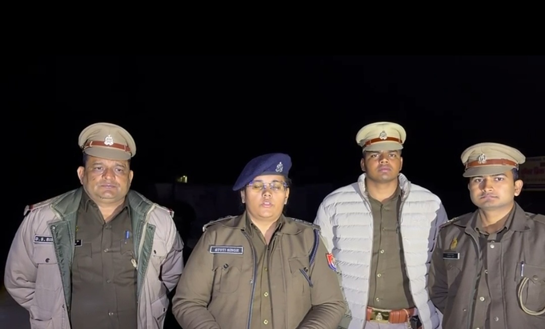 गढ़मुक्तेश्वर पुलिस की मुठभेड़ में 20 हजार का इनामी गैंगस्टर जैद हुआ घायबाइक व तमंचा बरामद