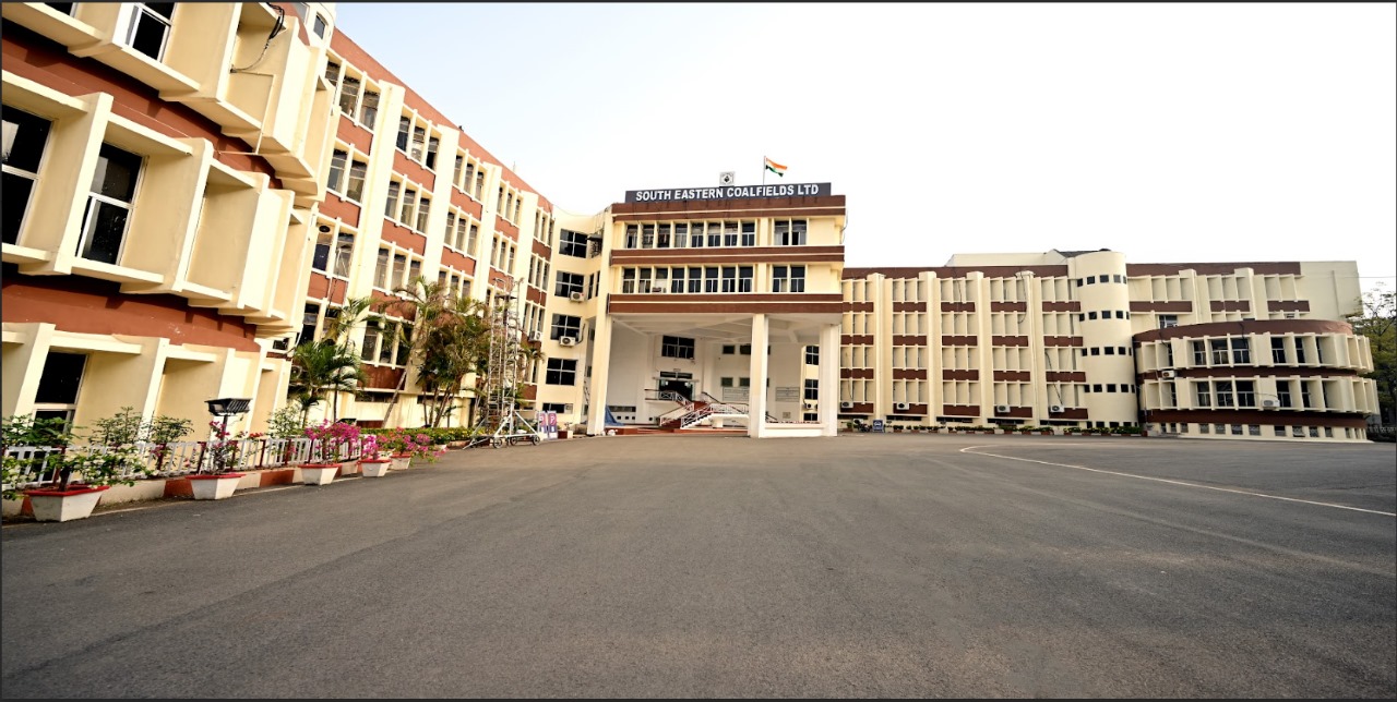 साऊथ ईस्टर्न कोलफील्ड्स लिमिटेड में की जाएगी 1600 अप्रेंटिस की भर्ती, 17 मार्च से आवेदन शुरू इंजीनियरिंग, प्रबंधन और तकनीकी क्षेत्रों की विभिन्न ट्रेडों में मिलेंगे अवसर