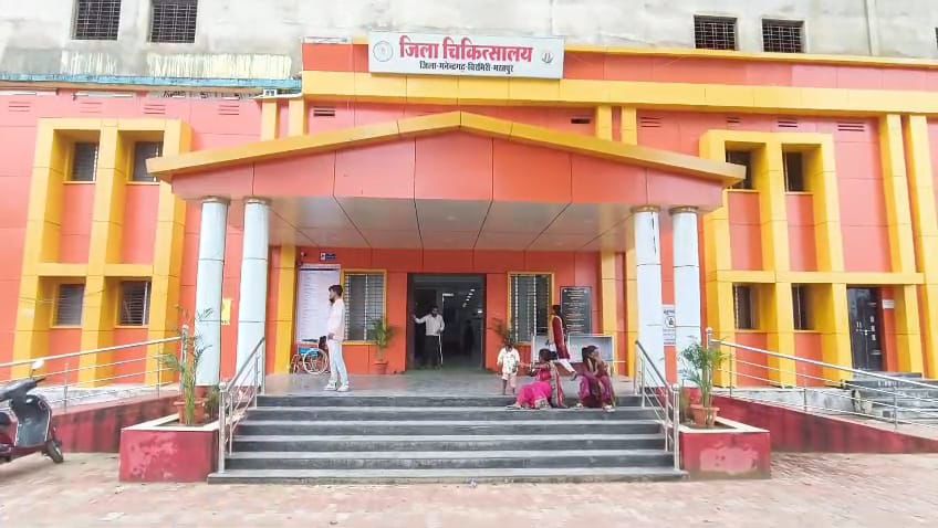 चिरमिरी में अब नहीं चलेगा 'बोर्ड' का खेल, स्वास्थ्य मंत्री श्यामबिहारी जायसवाल ने किया असंभव' को संभव 
