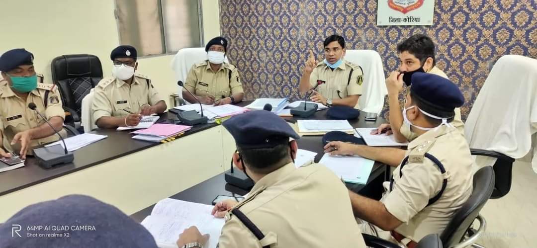 पुलिस अधीक्षक ने ली 07 घण्टे की क्राइम मीटिंग, दिए आवश्यक दिशा निर्देश