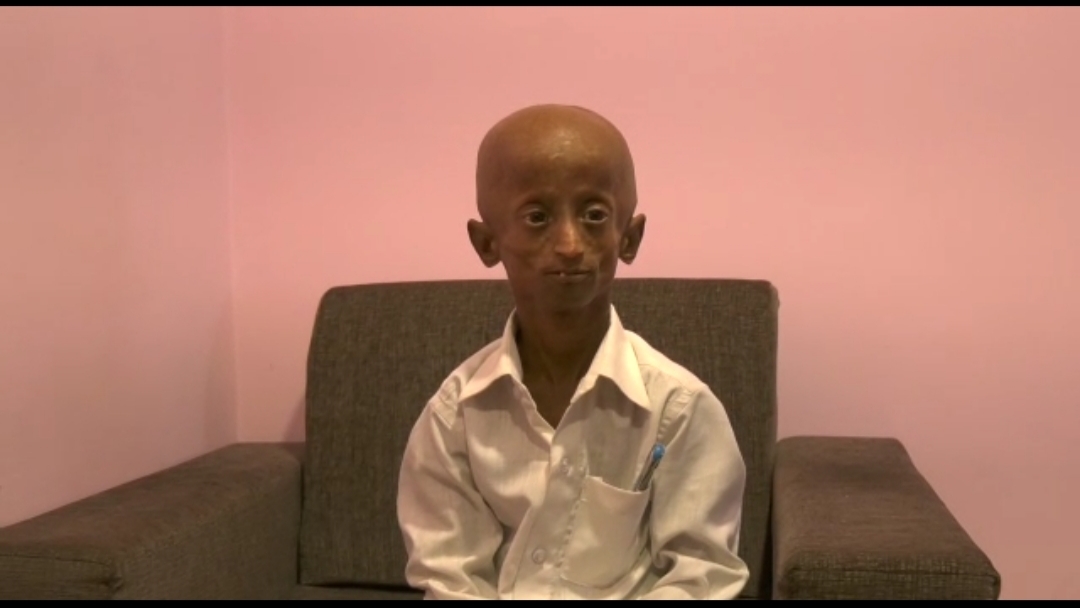 एक दिन के लिए बने कलेक्टर गरियाबंद शैलेंद्र ध्रुव की इच्छा हुई पूरी, सीएम के निर्देश के बाद 