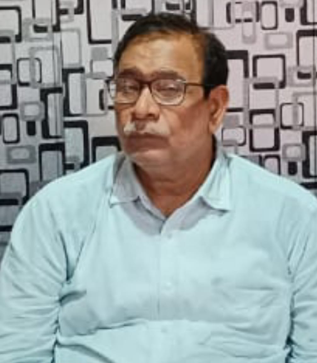 लोकतांत्रिक व्यवस्था को विशुद्ध परिवेश देती है मीडिया  -- मुनेश्वर मिश्र 