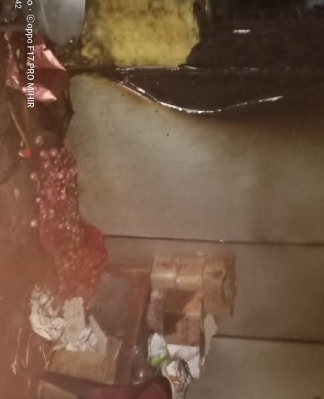 किचन के गैस सिलेंडर के जर्जर पाईप से गैस रिसाव के बाद हुआ धमका 