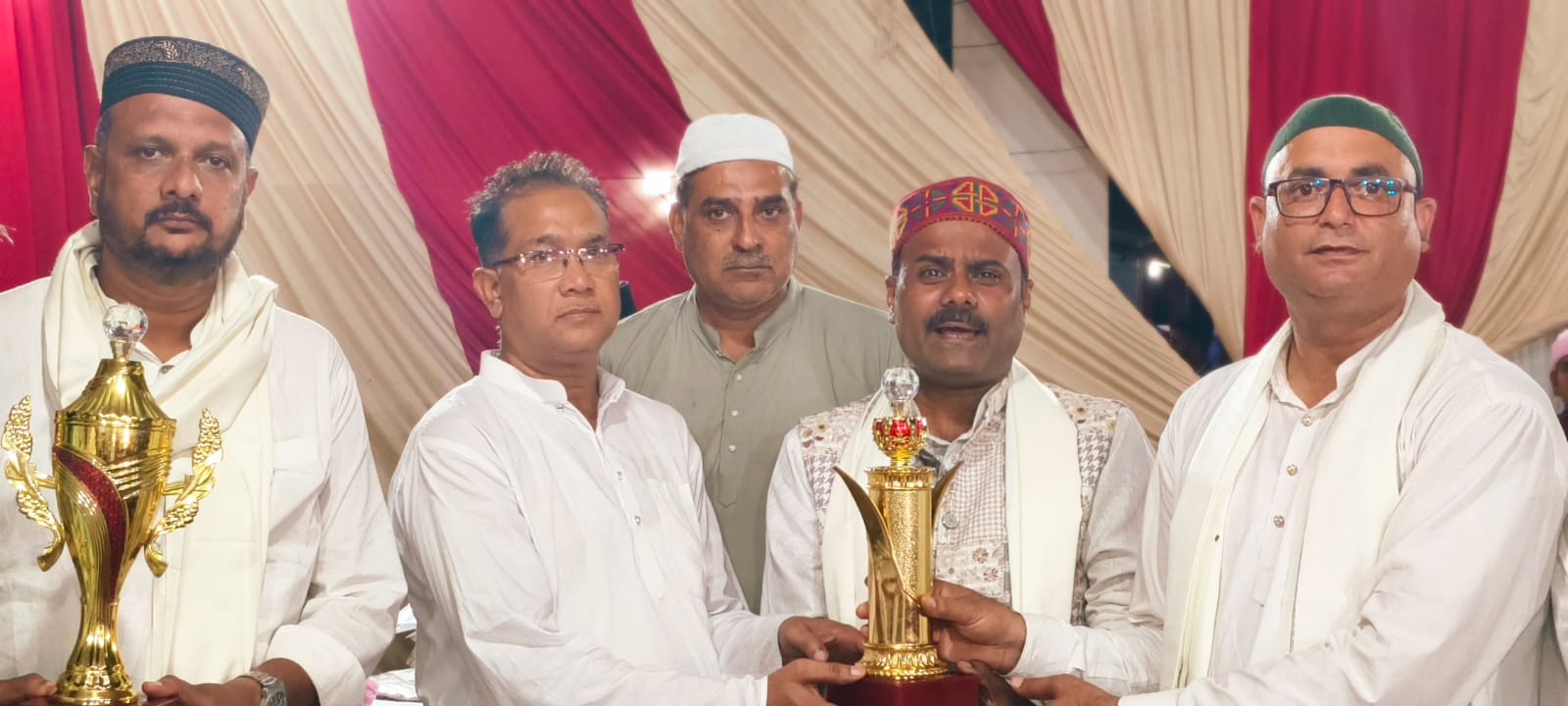 फातिमा शेख फाउंडेशन ने किया सम्मान समारोह, मेधावी बच्चों और समाजसेवियों का बढ़ाया हौसला