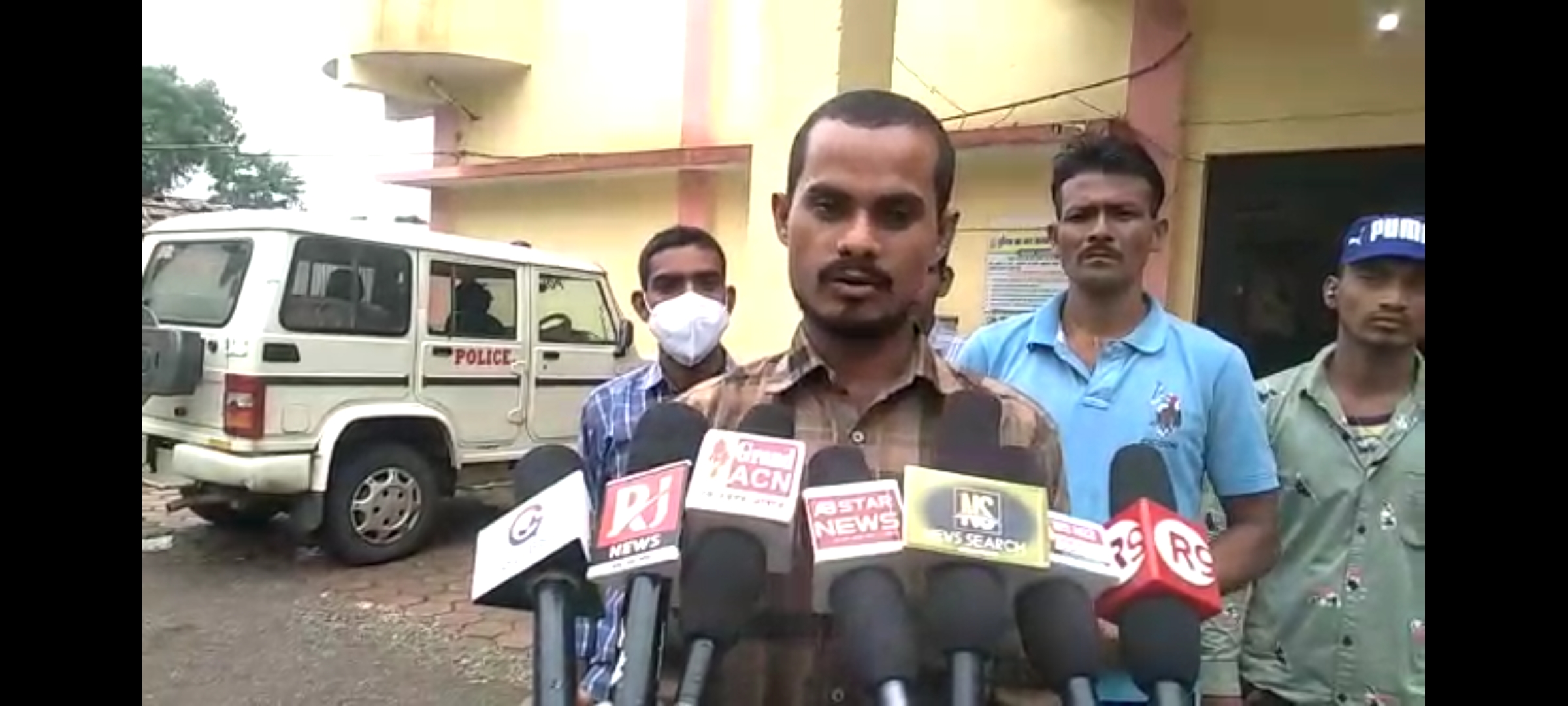  तीन बेरोजगार हुए ठगी के शिकार,नौकरी का झांसा देकर ठगों ने लूटा तीन लाख साठ हजार