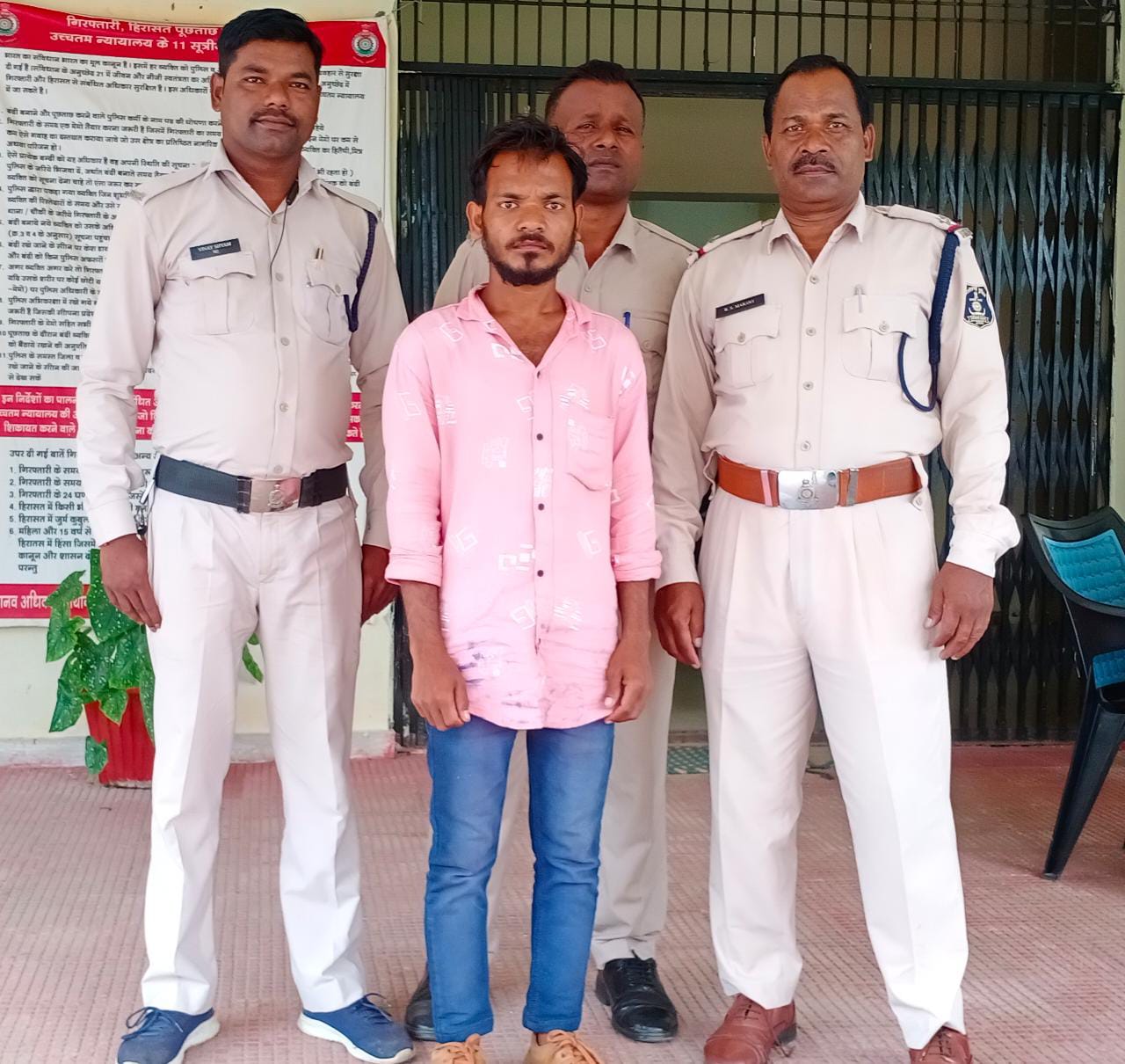 नाबालिक लड़की को पत्नी बनाकर रखने वाला आरोपी पति गिरफ्तार