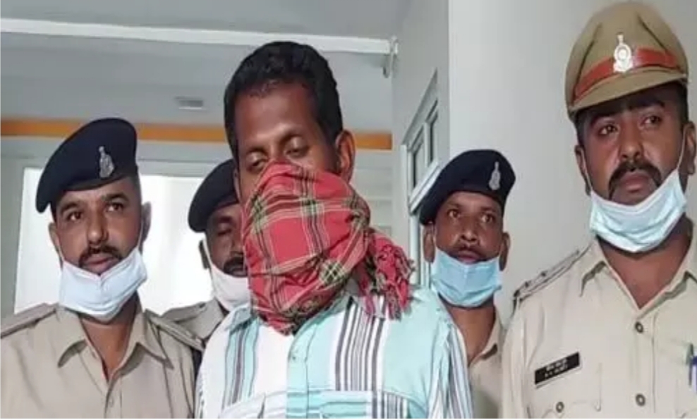 ट्रिपल मर्डर की सुलझी गुत्थी मां बेटे सहित ससुर का रेत दिया था गला..जाने इसके पीछे का सच..