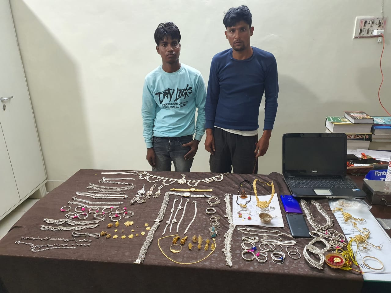 अलग - अलग 05 सूने मकानों में चोरी करने वाले सासाराम बिहार के 02 आरोपी गिरफ्तार