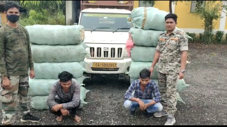 लाखों के मादक पदार्थ के तस्करी करते दो आरोपी गिरफ्तार