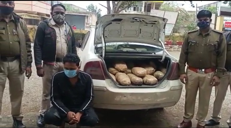 60 कि.ग्रा. मादक पदार्थ गांजा ,कीमती 12,00,000रुपयें की तस्करी करते 01 आरोपी गिरफतार