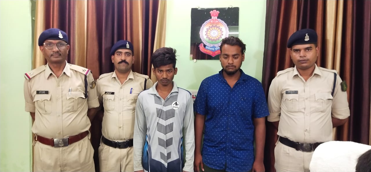 नाबालिग का अपहरण कर सामूहिक बलात्कार करने वाले आरोपी गिरफ्तार  