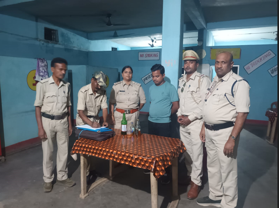  आबकारी विभाग ने की छापेमारी/9 छापे, आधे दर्जन गिरफ्तार