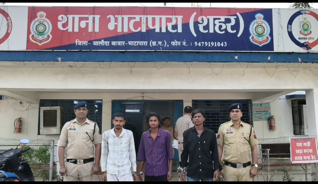 आपसी विवाद पर चाकूबाजी कर एक युवक की हत्या करने वाले चार आरोपियों के खिलाफ कार्रवाई