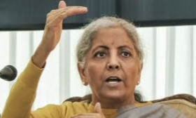 सरकार जल्द लेगी यह बड़ा फैसला,पेट्रोल-डीजल की कीमतों पर वित्तमंत्री का बड़ा ऐलान