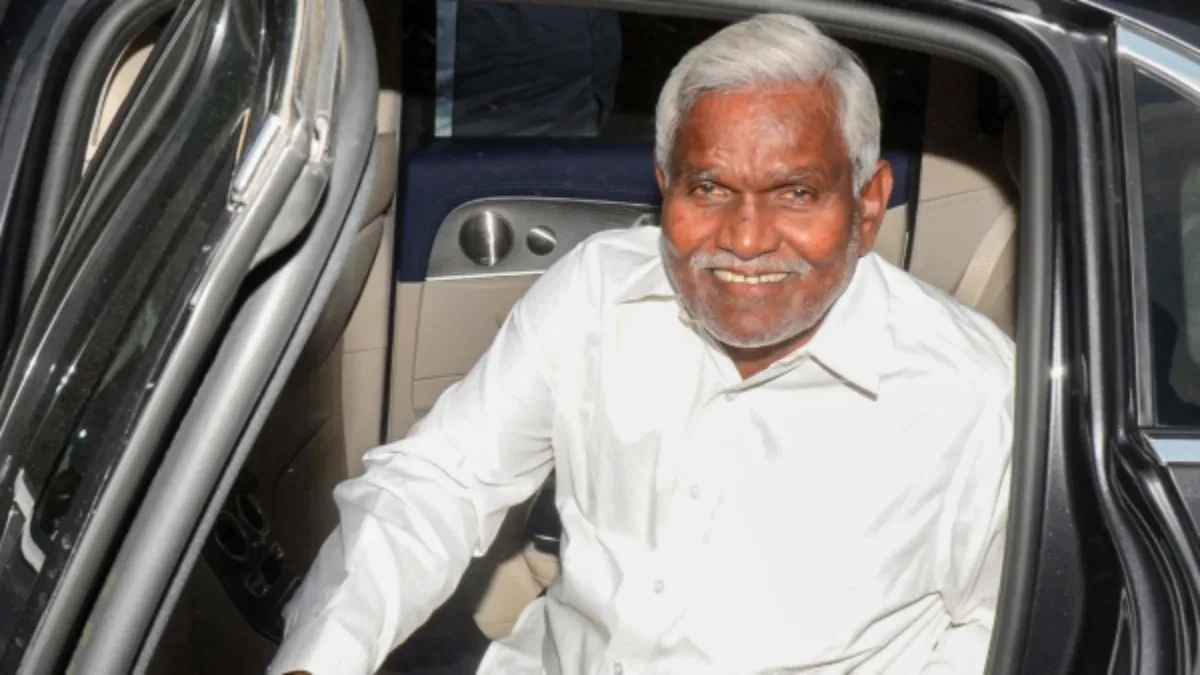 झारखंड के पूर्व CM चंपाई सोरेन को घर में किया गया नजरबंद, राजनीतिक गलियारे में बढ़ी हलचल, क्या है मामला?