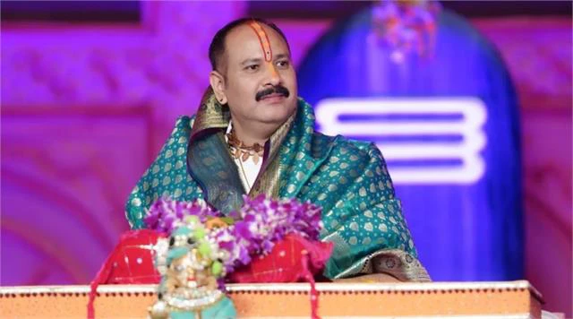 फंस गए कथावाचक प्रदीप मिश्रा! 5 साल में हुई मौतों पर जांच की मांग, कांवड़ यात्रा में भी हुई थी बदइंतजामी