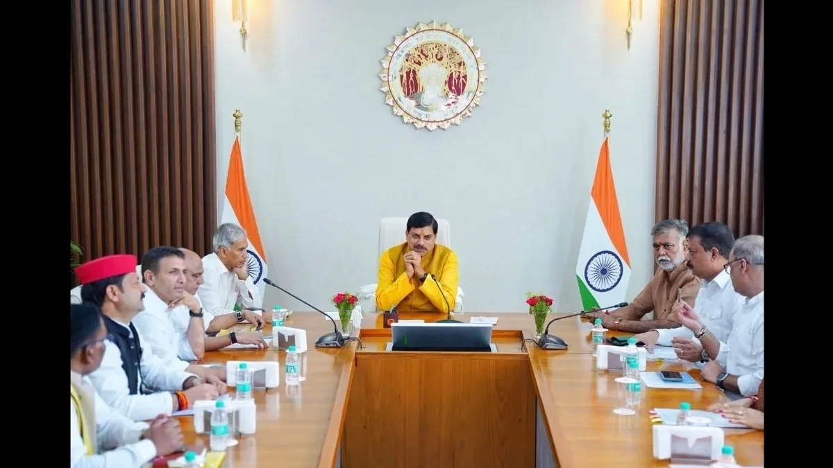 MP News: 27% ओबीसी आरक्षण पर सीएम मोहन यादव का बड़ा फैसला: सर्वदलीय बैठक में संकल्प पारित, कहा- कोई नौकरी से वंचित न रहे