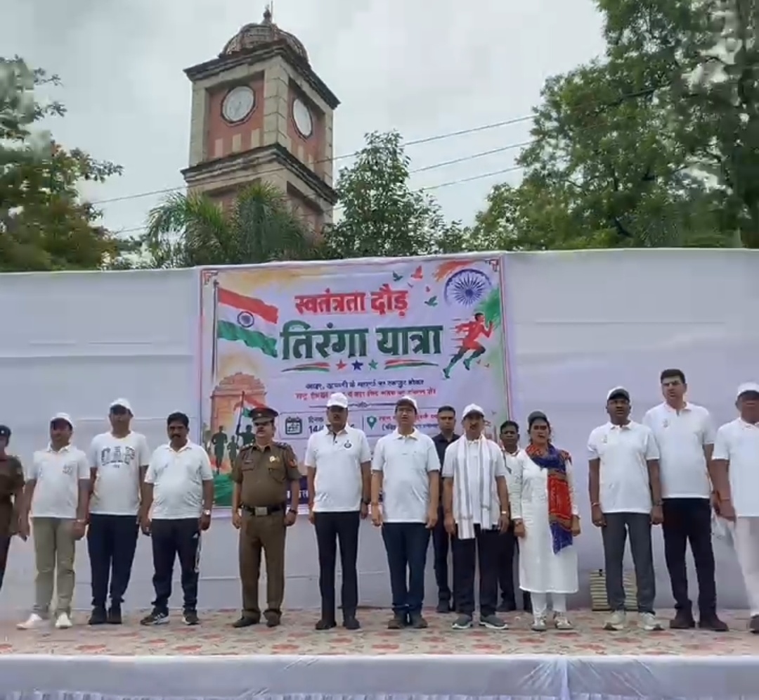 केंद्रीय राज्य मंत्री श्री तोखन साहू बिलासपुर में राष्ट्रभक्ति से ओतप्रोत तिरंगा यात्राओं में सम्मिलित