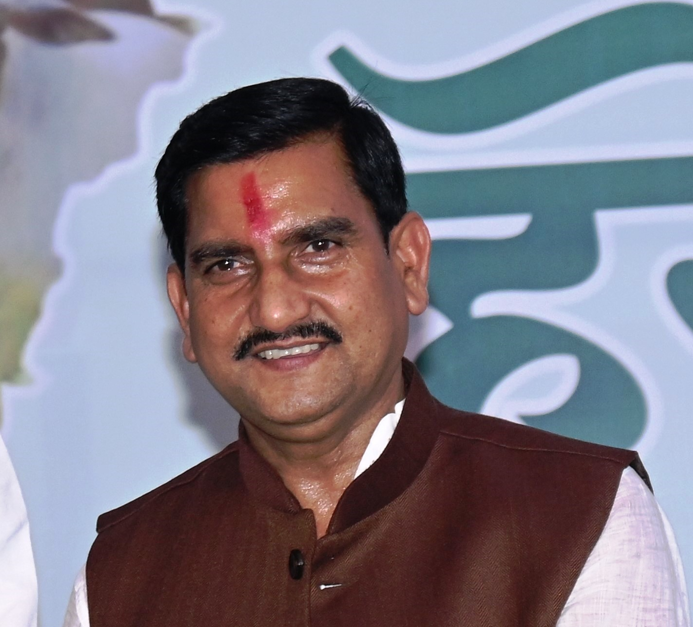  15 अगस्त स्वतंत्रता दिवस के अवसर पर लोकसभा सांसद श्री तोखन साहू होंगे मुख्य अतिथि जिला मुख्यालय के आमा खेरवा ग्राउंड करेंगे ध्वजारोहण