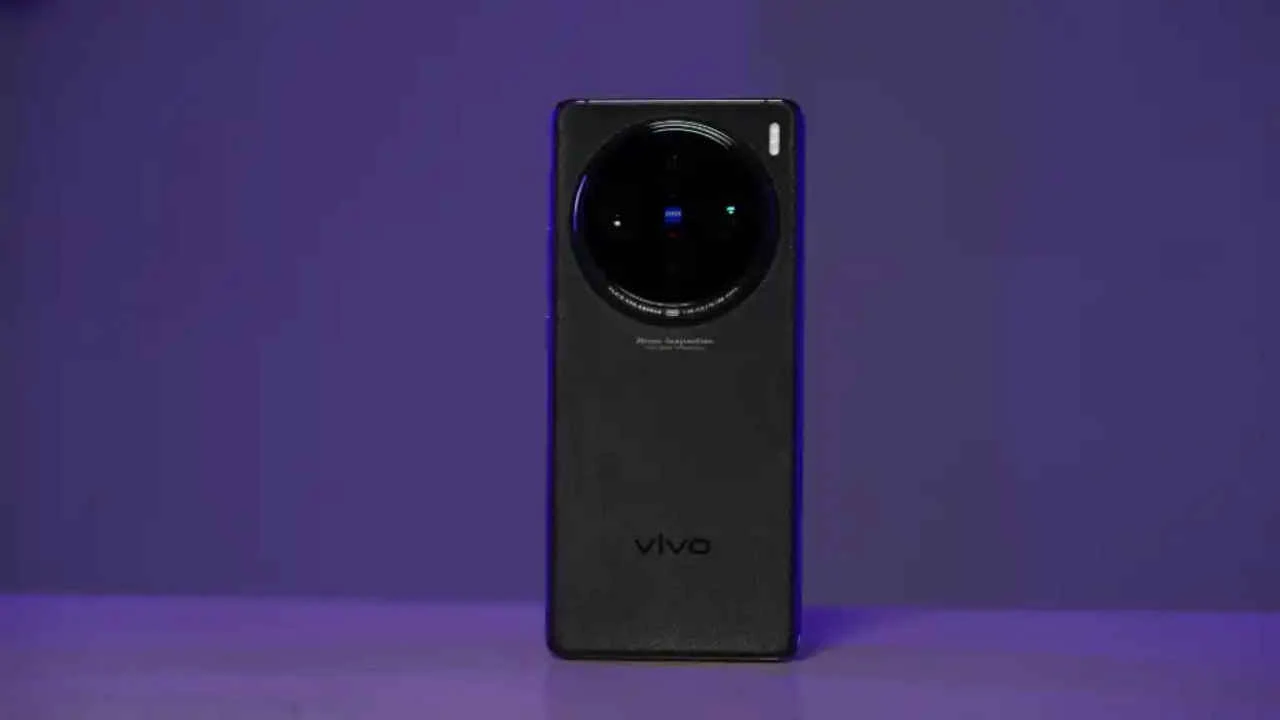 30 मिनट में फुल चार्ज! Vivo के इस धांसू फोन की कीमत में आई बड़ी गिरावट &ndash; ऑफर देखकर रह जाएंगे दंग!