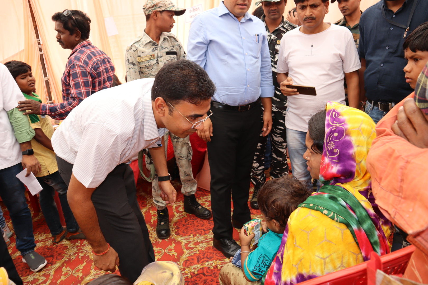 माता-पिता के चेहरों पर मुस्कान, 218 बच्चों को मिला एक दिवसीय चिरायु कैम्प में निःशुल्क जांच और उपचार का लाभ