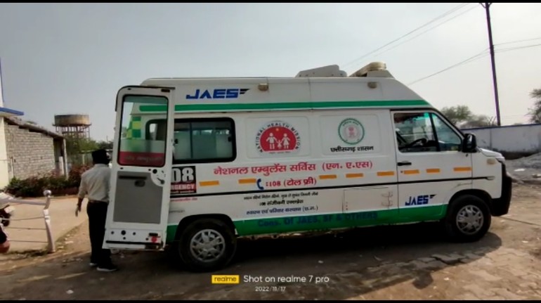 महिला ने संजीवनी एक्सप्रेस 108 में नवजात शिशु को दिया जन्म