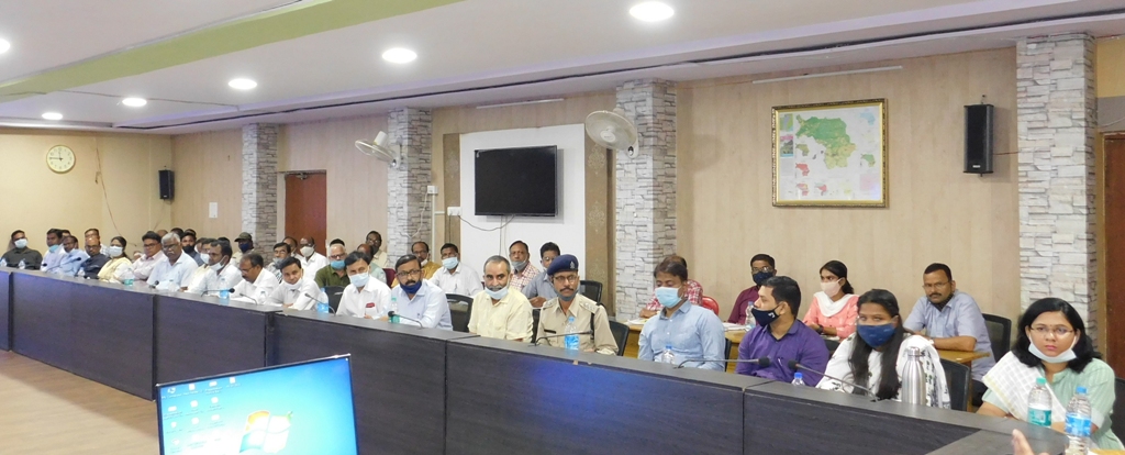 शासन की औद्योगिक नीति के तहत उद्योगों को मिलेगा वनांचल पैकेज सुविधाओं के प्रचार-प्रसार हेतु उद्यमिता जागरूक शिविर 11 अक्टूबर से 30 अक्टूबर तक