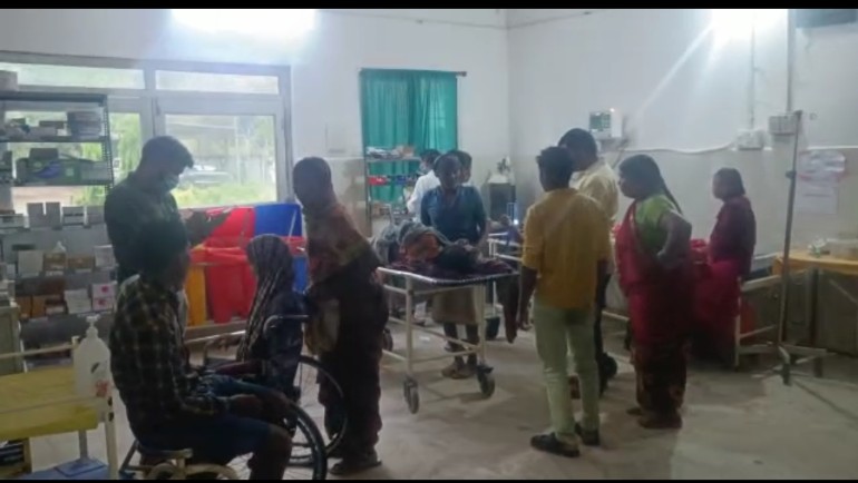 आकाशीय बिजली की चपेट में आने से दो की मौत व चार गंभीर