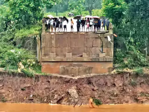 PSC घोटाले से बस्तर की बाढ़ तक: कांग्रेस अध्यक्ष दीपक बैज का सरकार पर तीखा हमला