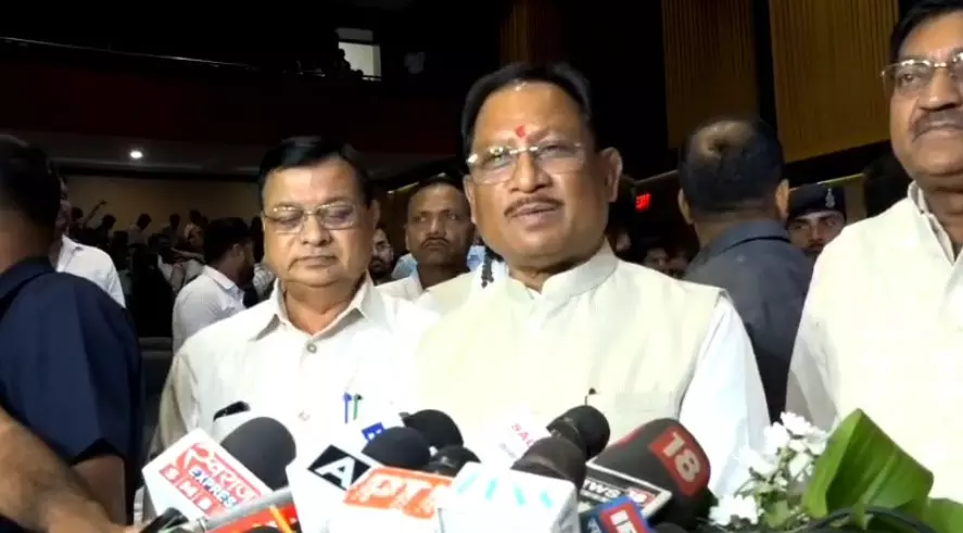 अभद्र भाषा नहीं चलेगी&rsquo;: CM साय का तीखा जवाब, विदेश दौरे से MOU और मन की बात से मिला विज़न