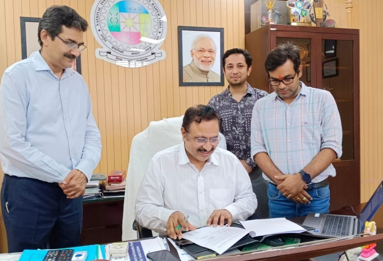 रायपुर का नाम रोशन: NIT-FIE को मिलेगा ‘नेशनल इन्क्यूबेटर अवॉर्ड’, जानिए किस काम से जीता देशभर का दिल… रायपुर का नाम रोशन: NIT-FIE को मिलेगा ‘नेशनल इन्क्यूबेटर अवॉर्ड’, जानिए किस काम से जीता देशभर का दिल…