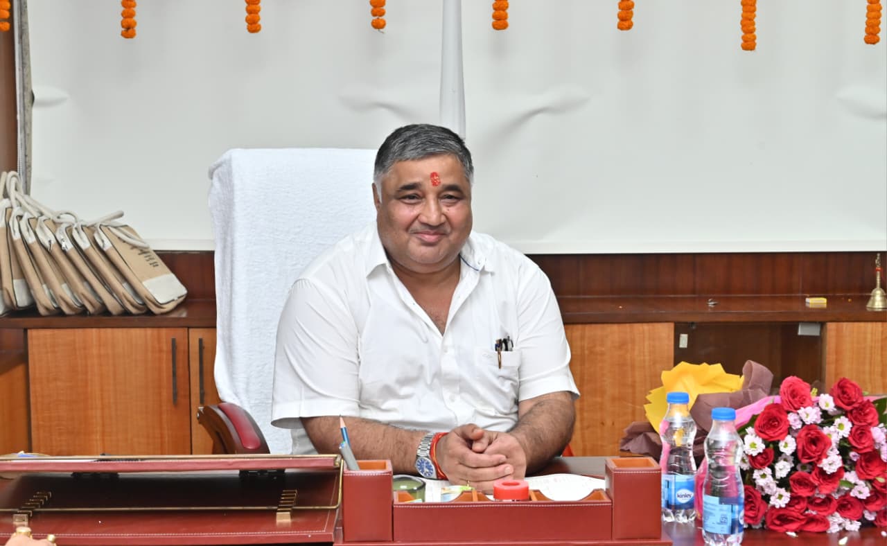 नए मंत्री ने थामा संस्कृति और पर्यटन की कमान, जानिए राजेश अग्रवाल ने कामकाज संभालते ही क्या दिए संकेत&hellip;