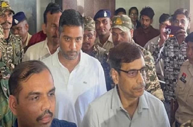 शराब घोटाले में बड़ा मोड़! भूपेश बघेल के बेटे चैतन्य की न्यायिक हिरासत बढ़ी&hellip; करोड़ों की गड़बड़ी का ED ने किया सनसनीखेज खुलासा