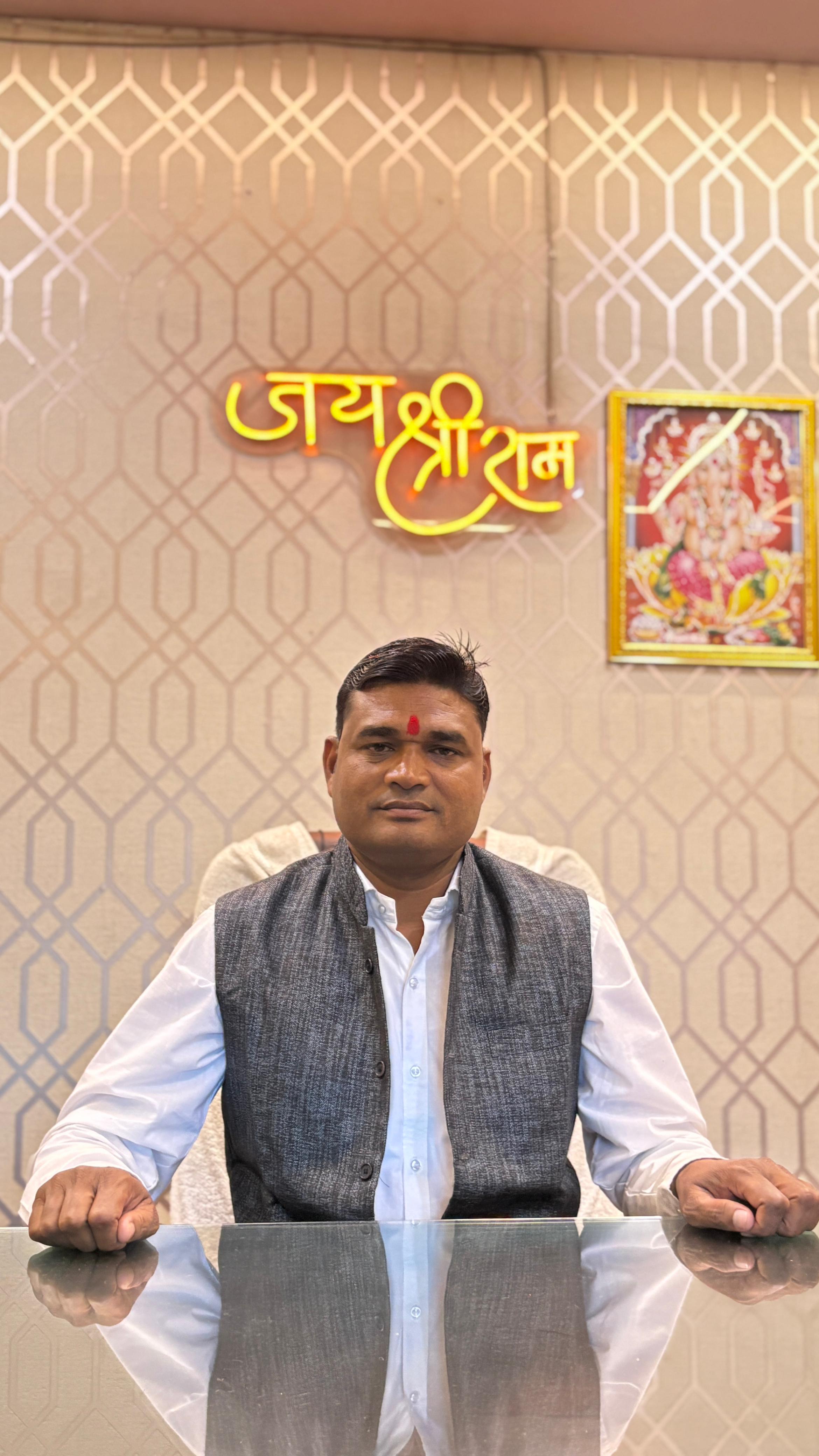 श्री बजरंग सेना के राष्ट्रीय अध्यक्ष हितेश विश्वकर्मा का आह्वान  भगवान विश्वकर्मा जन्मोत्सव और प्रधानमंत्री नरेंद्र मोदी जी के जन्मदिवस पर परिश्रम कौशल और राष्ट्रसेवा को अपनाएं 