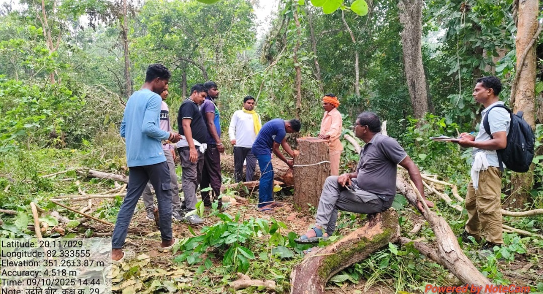 गरियाबंद में उदंती सीता नदी अभ्यारण्य इलाके से सागौन की तस्करी करने उदंती नदी के बहाव का इस्तेमाल करने का खुलासा हुआ
