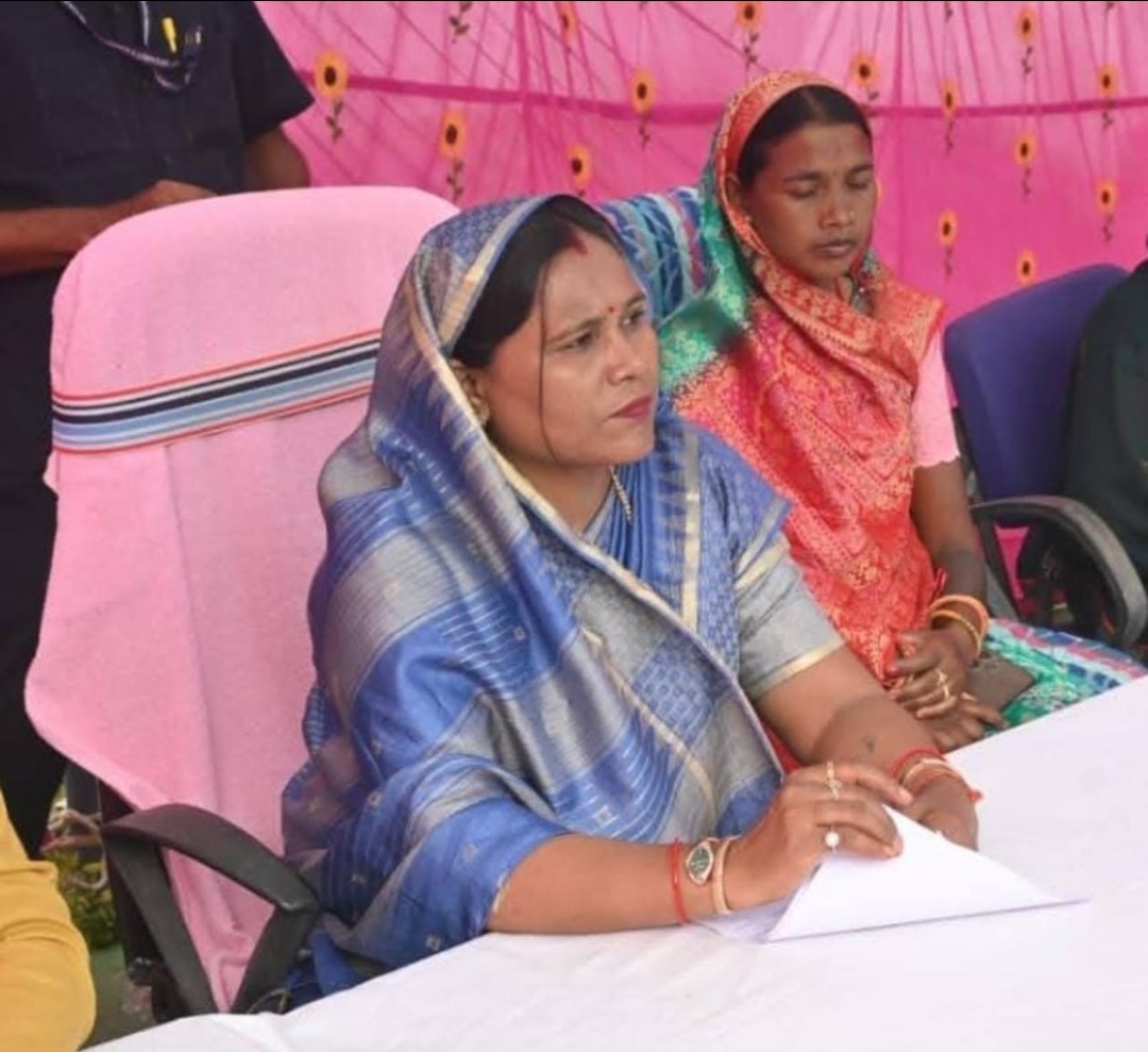 प्रतापपुर विधानसभा की विधायक शकुंतला सिंह पोर्ते एक बार फिर विवादों में हैं इस बार मामला उनके जाति प्रमाण पत्र से जुड़ा है