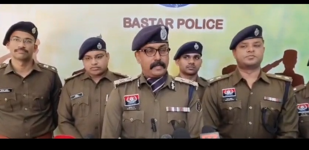 जिला सुकमा अंतर्गत मुठभेड़ में कुल 12 माओवादियों के शव हथियार सहित बरामद