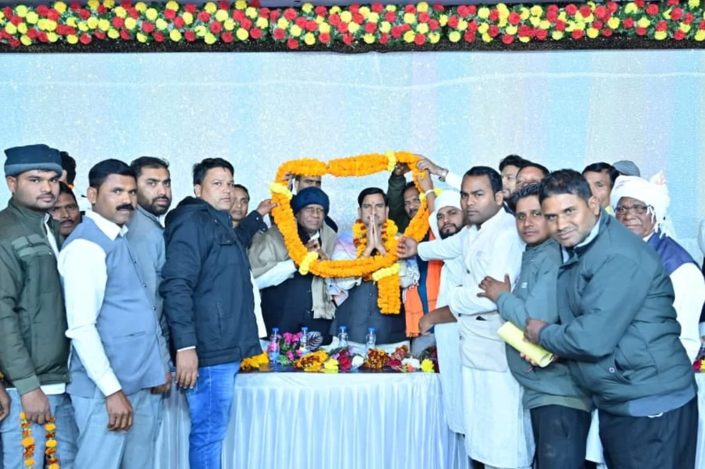 गुरु घासीदास जयंती पर बिलासपुर संसदीय क्षेत्र के गांवों में केन्द्रीय राज्यमंत्री तोखन साहू शामिल हुए