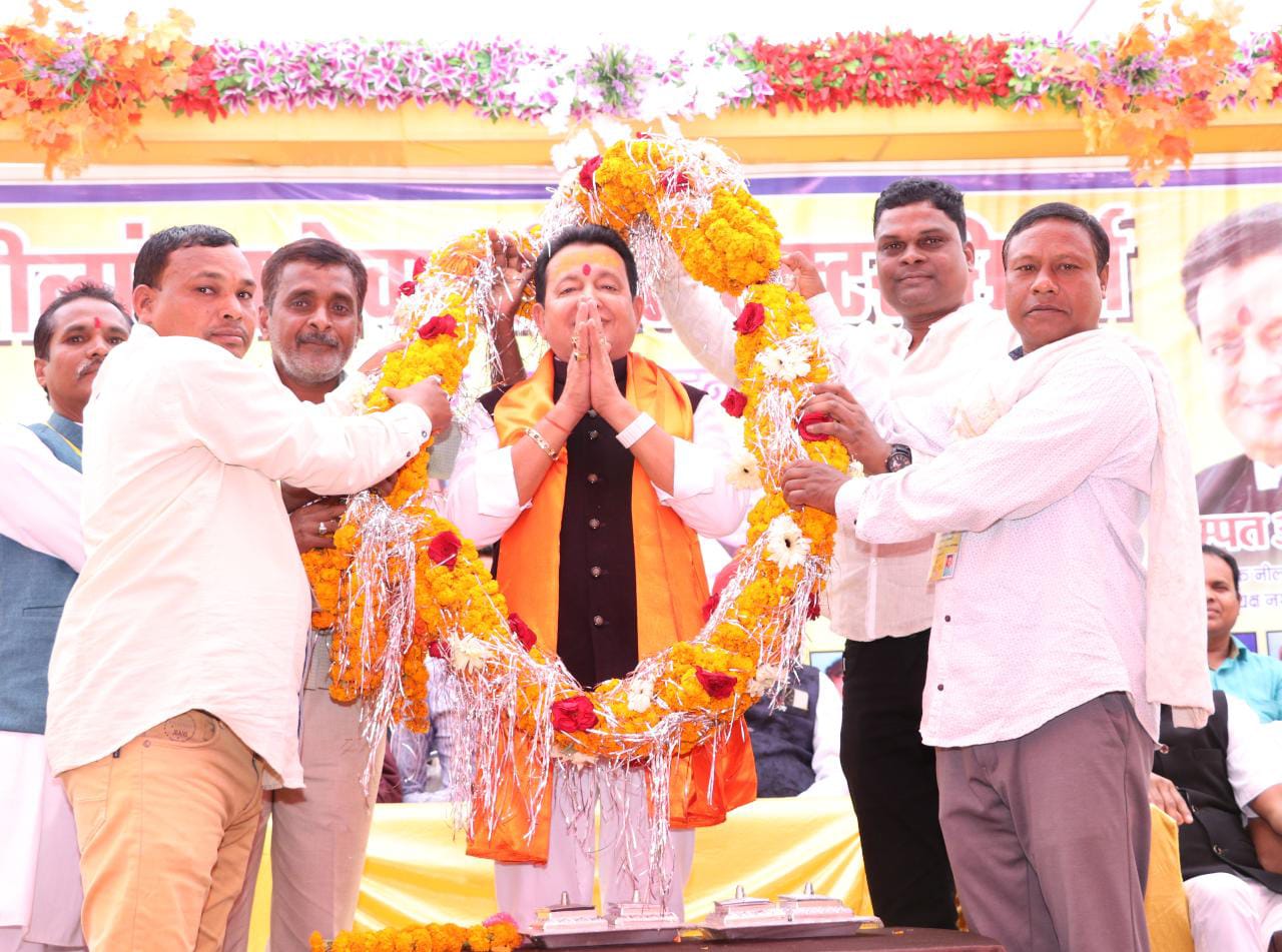 पिथौरा : छिबर्रा में नीलांचल कार्यालय उद्घाटन में उमड़ा जन सैलाब...