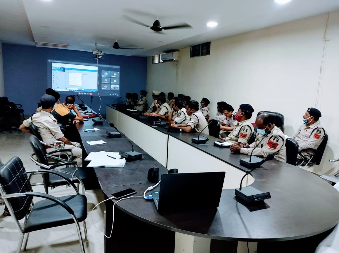 IRAD एप प्रारंभ थाना प्रभारी यातायात एवं विवेचकओं को दिया गया प्रशिक्षण, सड़क दुर्घटनाओं में कमी लाने हेतु भारत सरकार का प्रयास