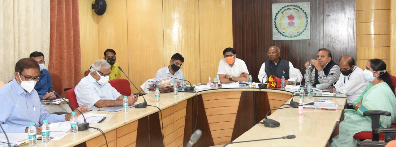 छत्तीसगढ़ में पिछड़ा वर्ग को मिल रहा भरपूर लाभ: साहनी  राष्ट्रीय पिछड़ा वर्ग आयोग के अध्यक्ष ने ली समीक्षा बैठक