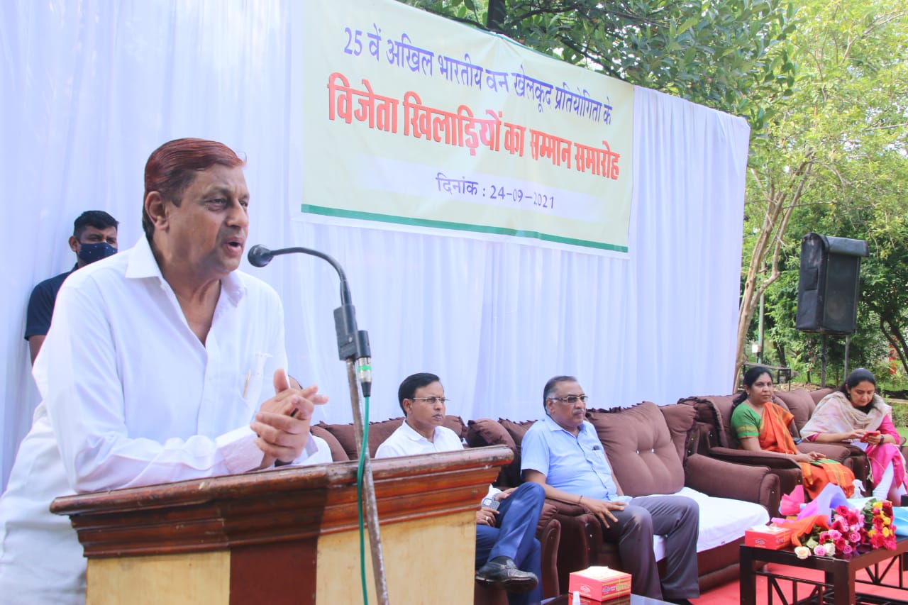 वन मंत्री अकबर ने वन विभाग के 154 विजेता खिलाड़ियो को किया सम्मानित  वन विभाग के खिलाड़ियों के मानदेय में वृद्धि की घोषणा&nbsp;