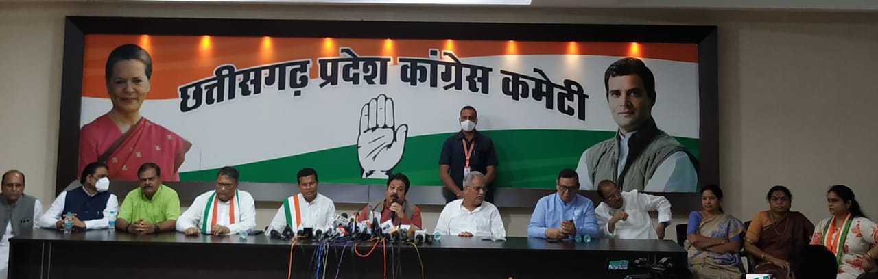 पूर्व केंद्रीय मंत्री, कांग्रेस कार्यसमिति सदस्य और अखिल भारतीय कांग्रेस कमेटी के हिमाचल प्रदेश प्रभारी राजीव शुक्ला प्रेसवार्ता सत्ता के संरक्षण में फल फूल रहा देश में ड्रग माफिया